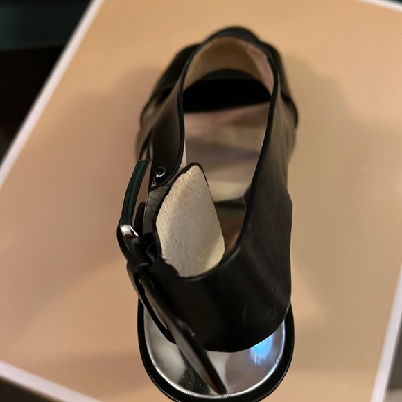 Genuine EUC 7 MK Blk Carla Leather Platform Sandal 4.5 inch heel. - Picture 14 of 16